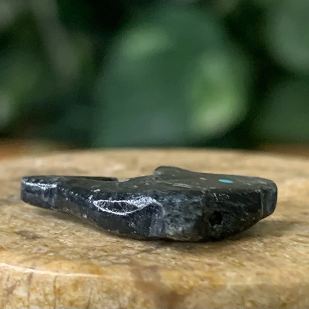 Native American Style Zuni Dolphin Fetish Bead Black Stone Animal Carving .8